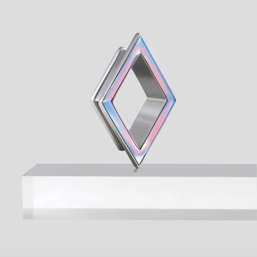 RHOMBUS IRIDESCENT TUNNELS
