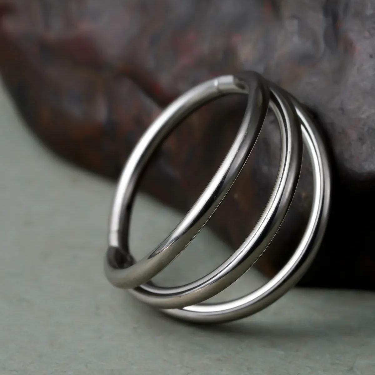 PHILOSOPHICAL TRIO TITANIUM SEPTUM CLICKER