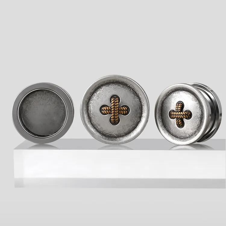 Prises bouton vintage