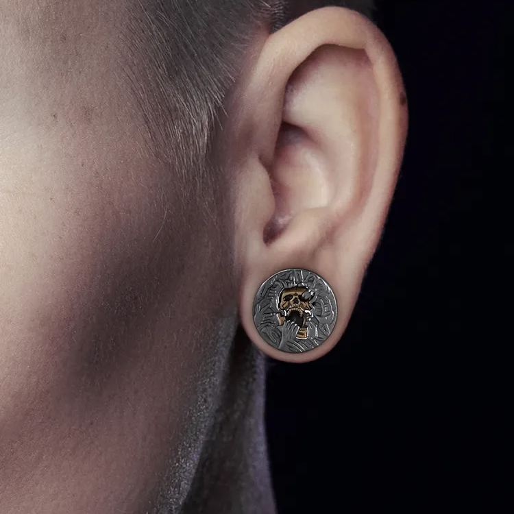 HAUNTED SKULL PLUGS