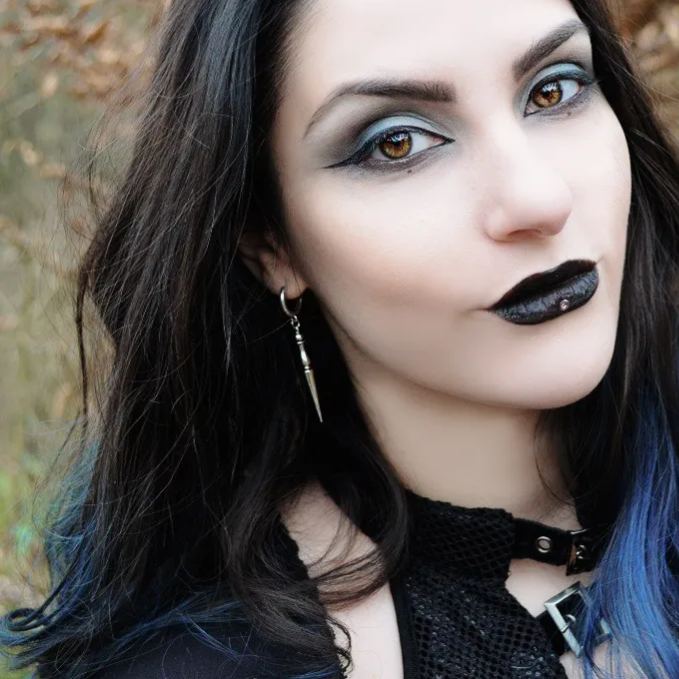 SPIRE ELEGANCE EARRINGS