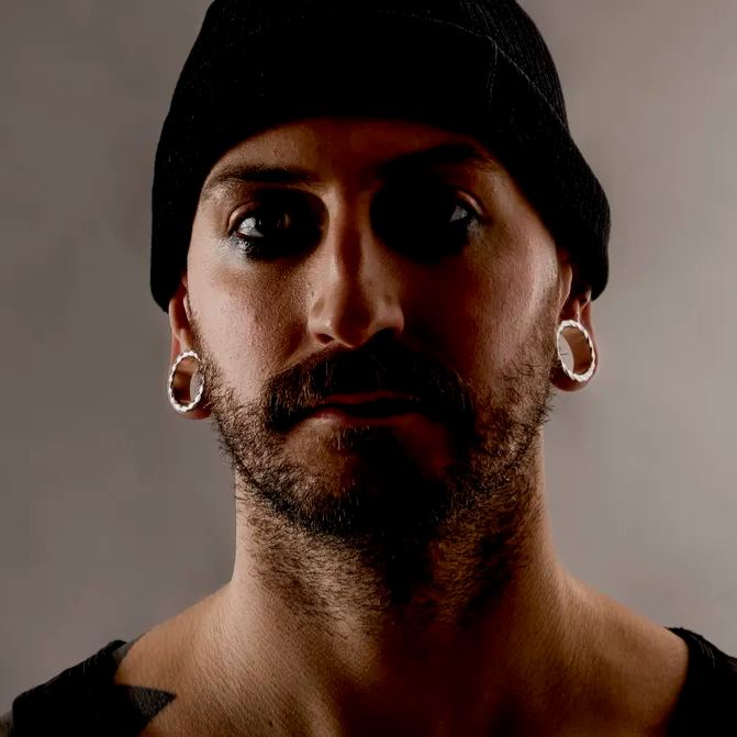 TIMELESS TWIST TUNNELS