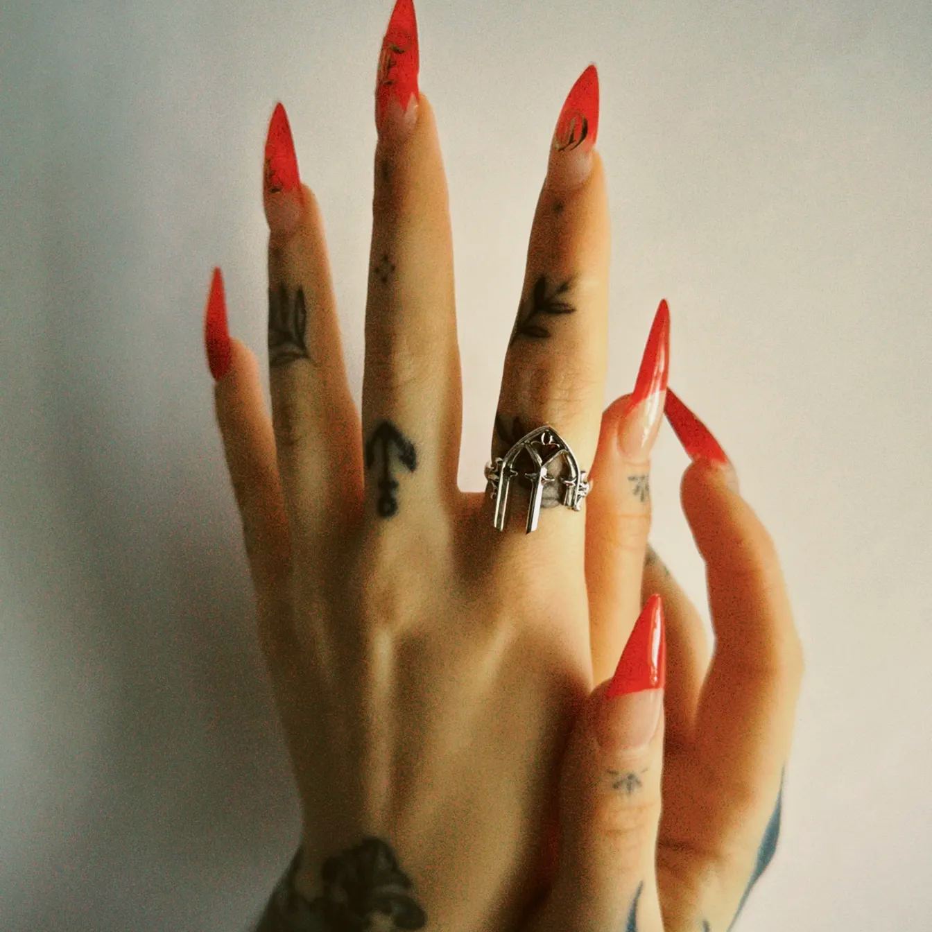GOTHIC ARCH RING