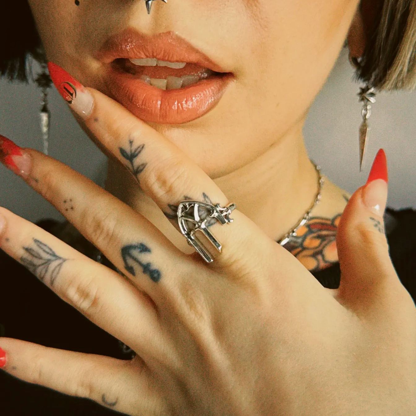 GOTHIC ARCH RING