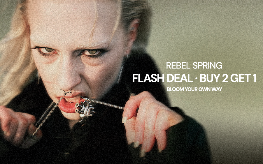 Flash deal: 40% off this week on everyday earrings and necklaces in honest metals, with limited inventory.