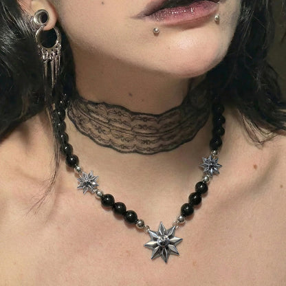 MIDNIGHT BLOOM NECKLACE