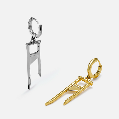 CHIC GUILLOTINE EARRINGS