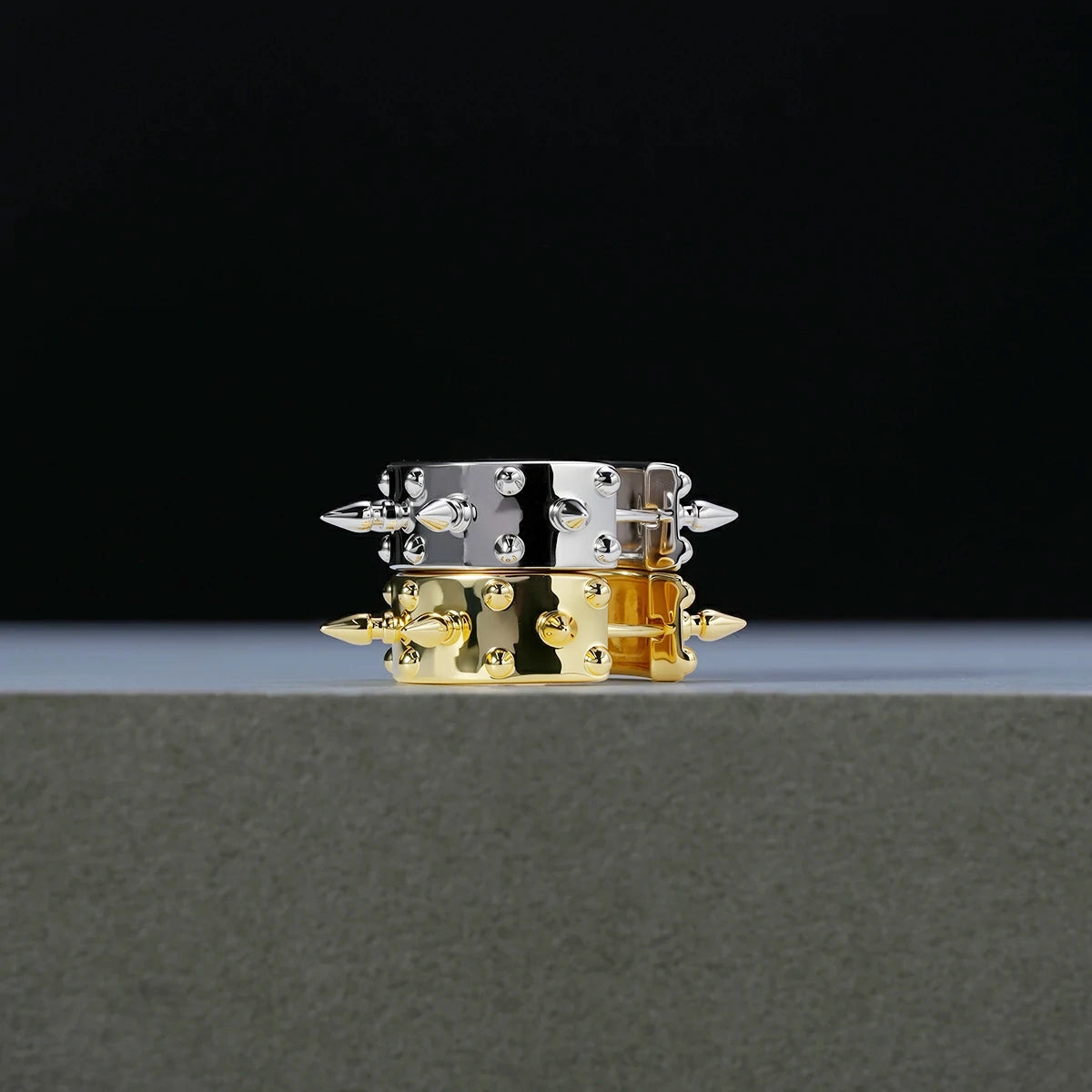 CROWN SPIRE HOOPS EARRINGS