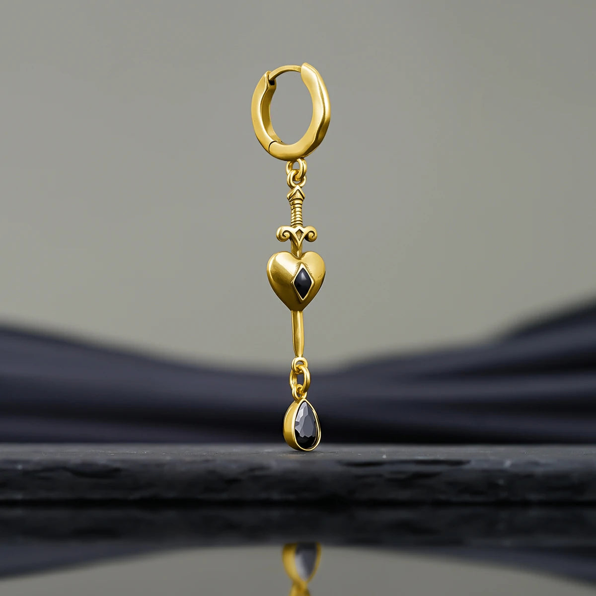 HEARTPIERCER EARRINGS