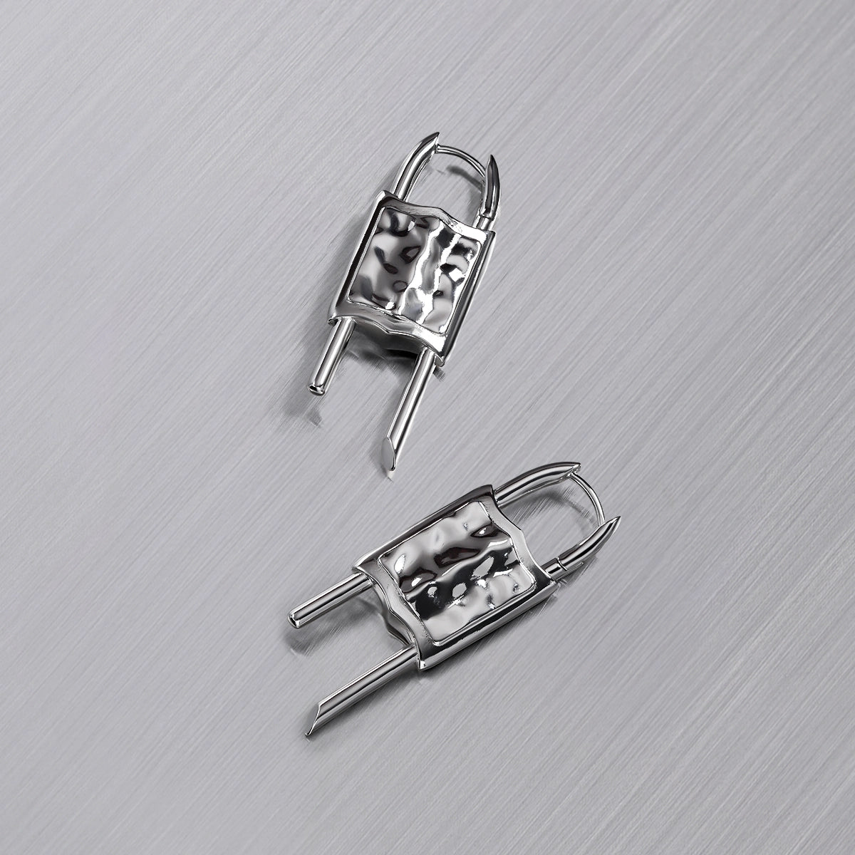 FORGED LOCK EARRINGS