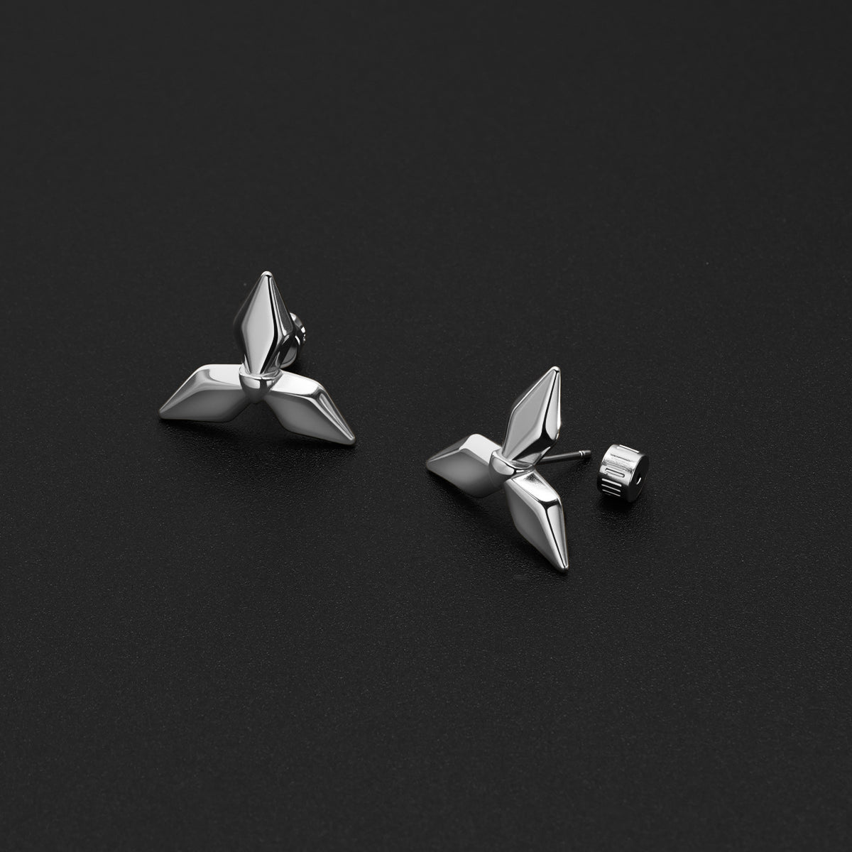 PUNK PETAL EAR STUDS