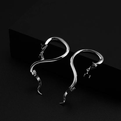 HOURGLASS FANG HANGERS