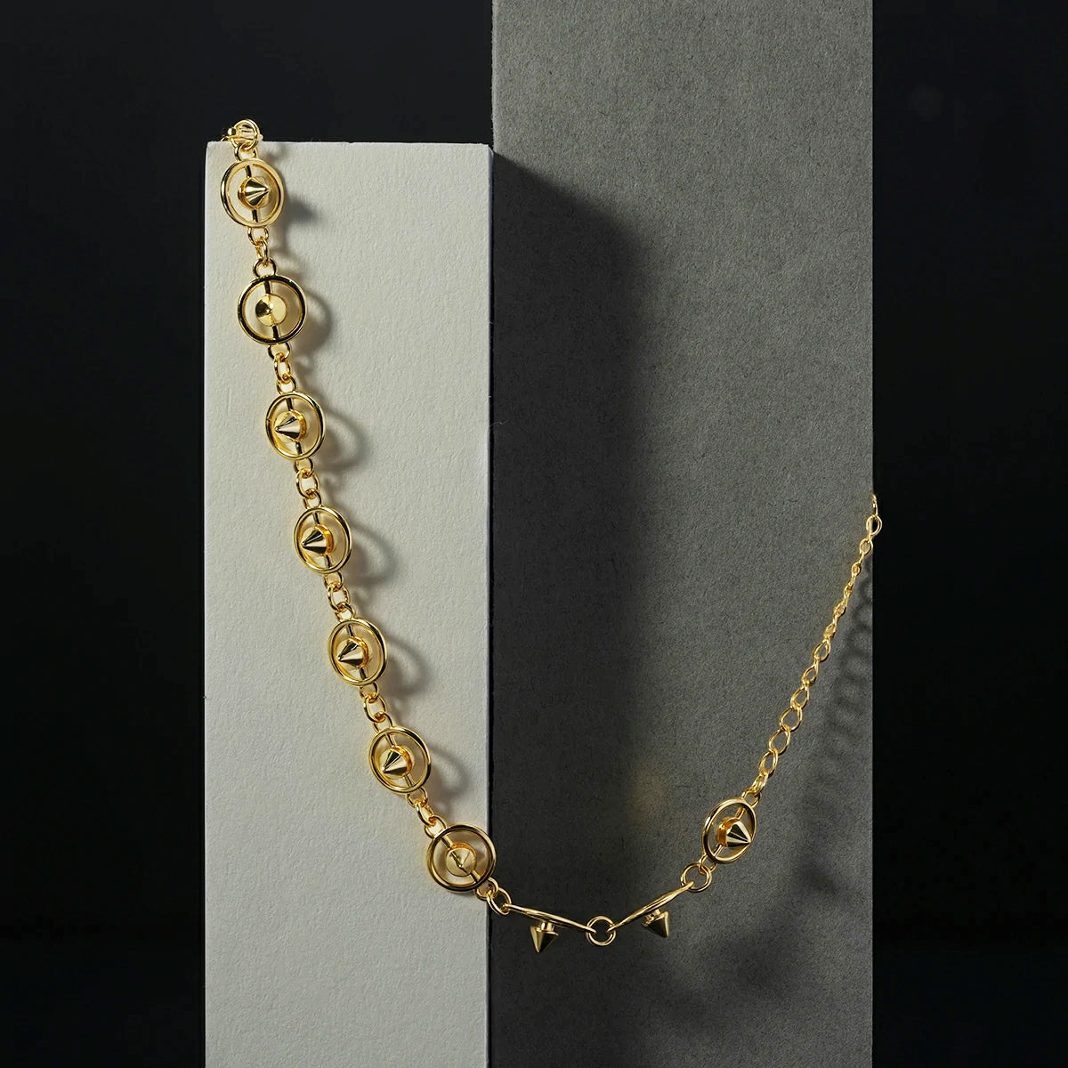 THORN ORBIT BRACELET