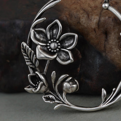 BLOSSOMING VINE EARRINGS