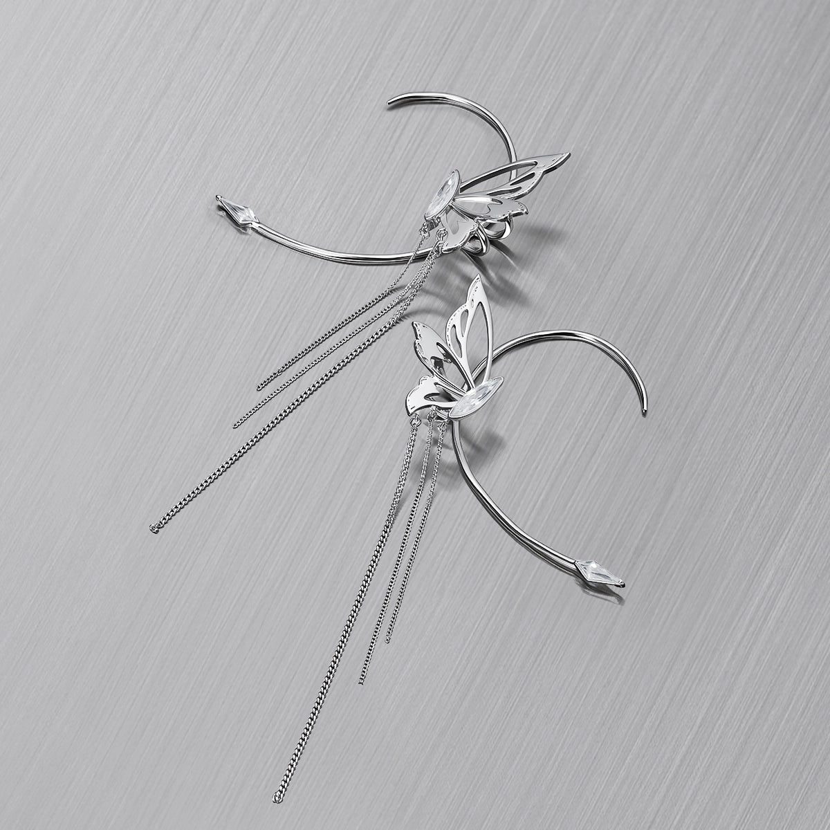 RENAISSANCE-GITTER-OHRMANSCHETTEN