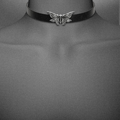 ETERNAL MOTH CHOKER