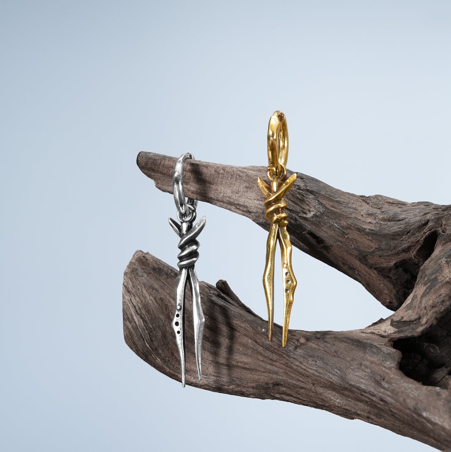 BOUND TWIN EARRINGS