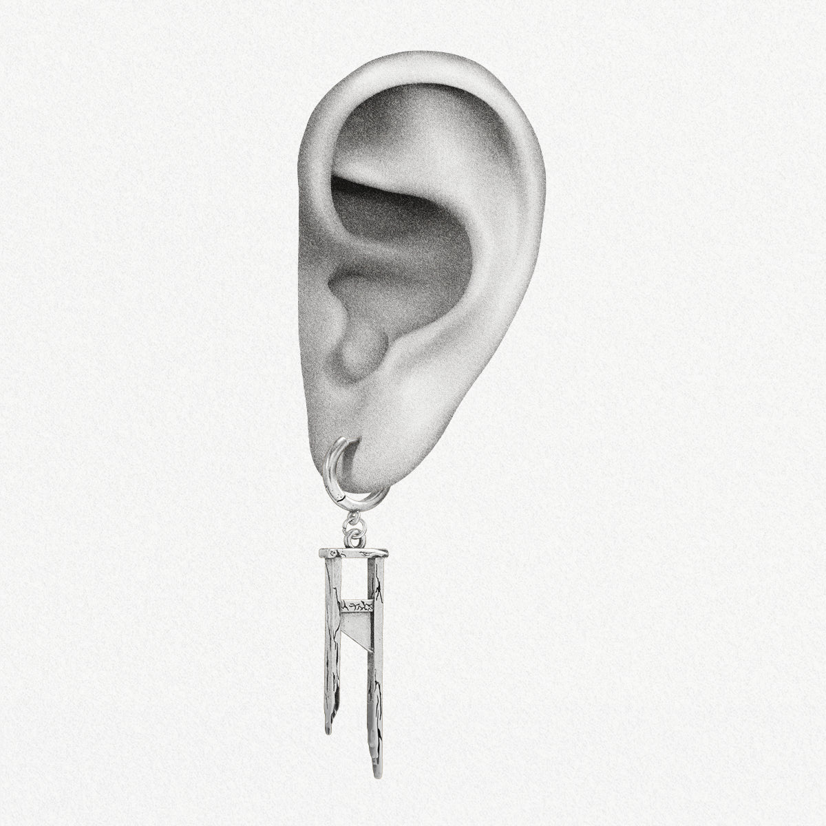 CHIC GUILLOTINE EARRINGS