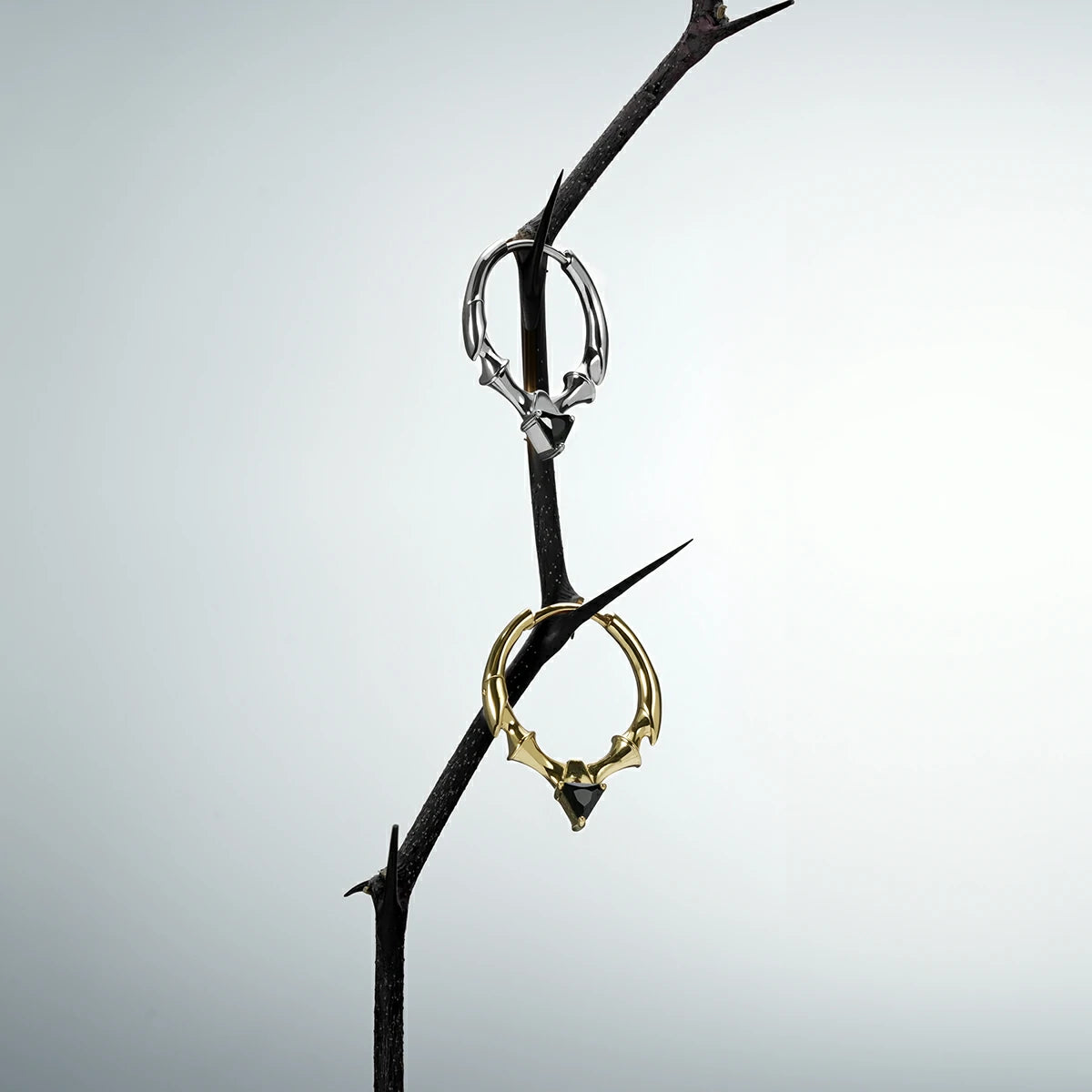 CREST STONE HOOP EARRINGS