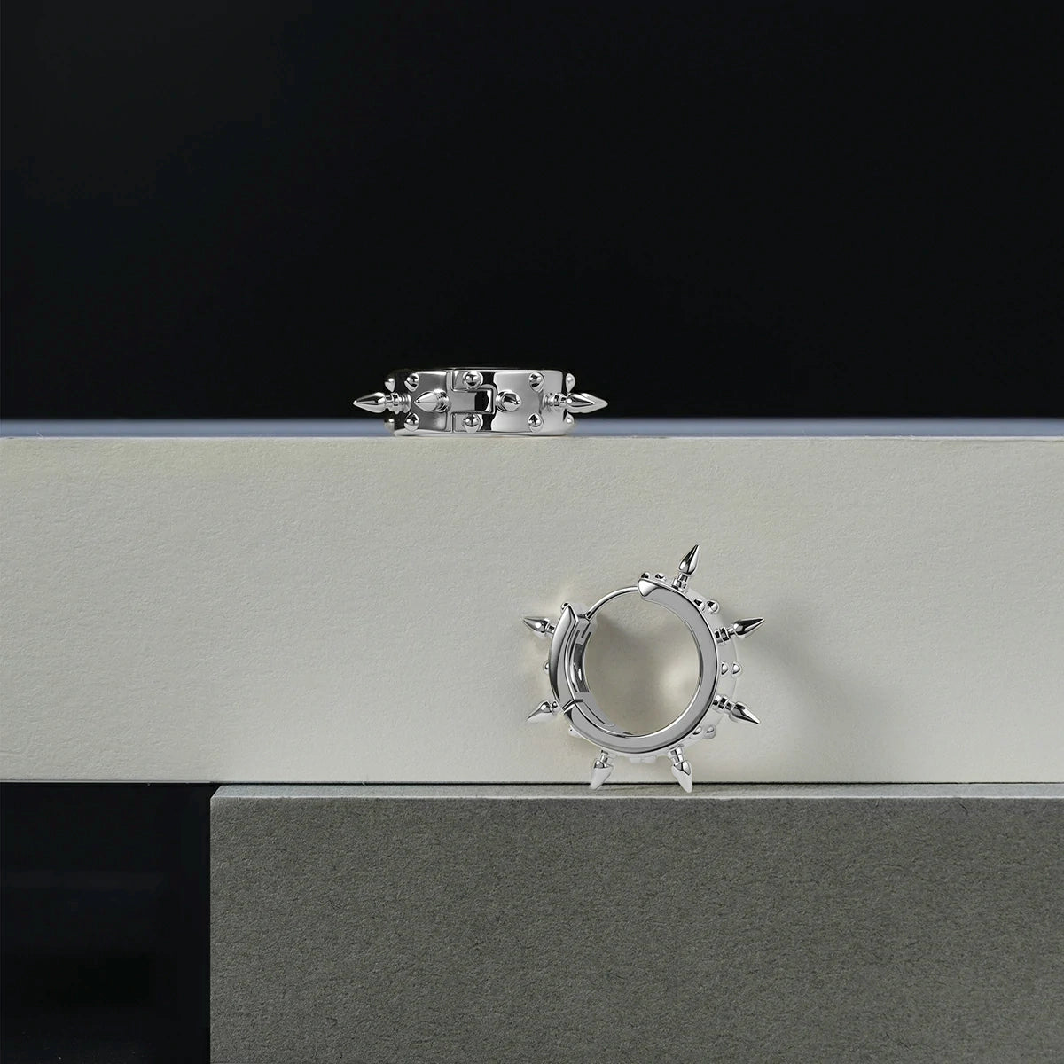 CROWN SPIRE HOOPS EARRINGS