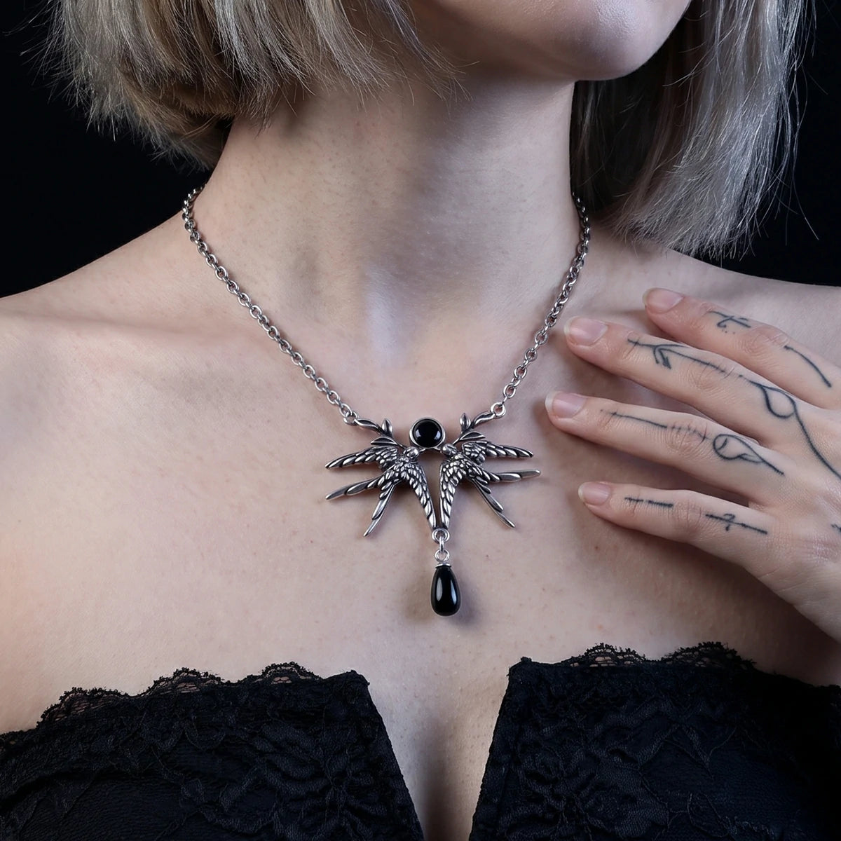 NOCTURNE WINGS NECKLACE