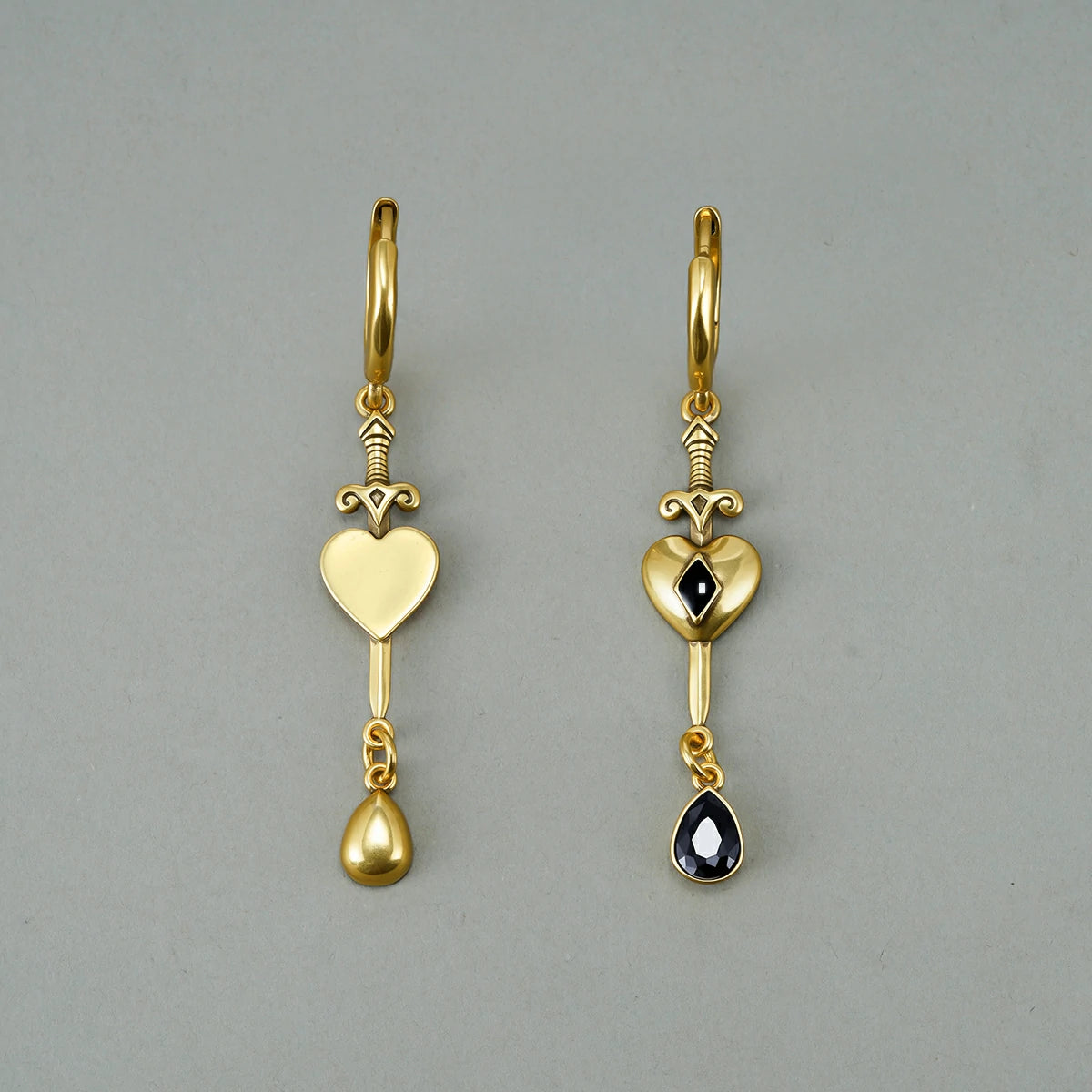 HEARTPIERCER EARRINGS