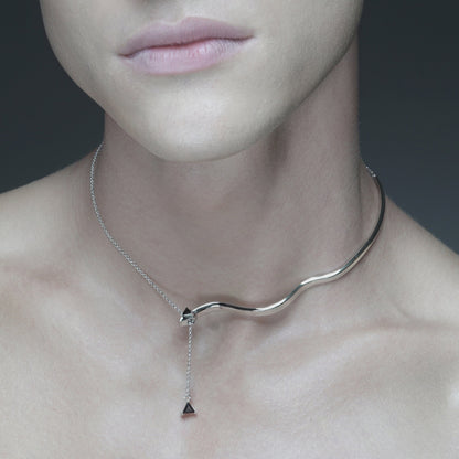 SERPENT TRACE LARIAT