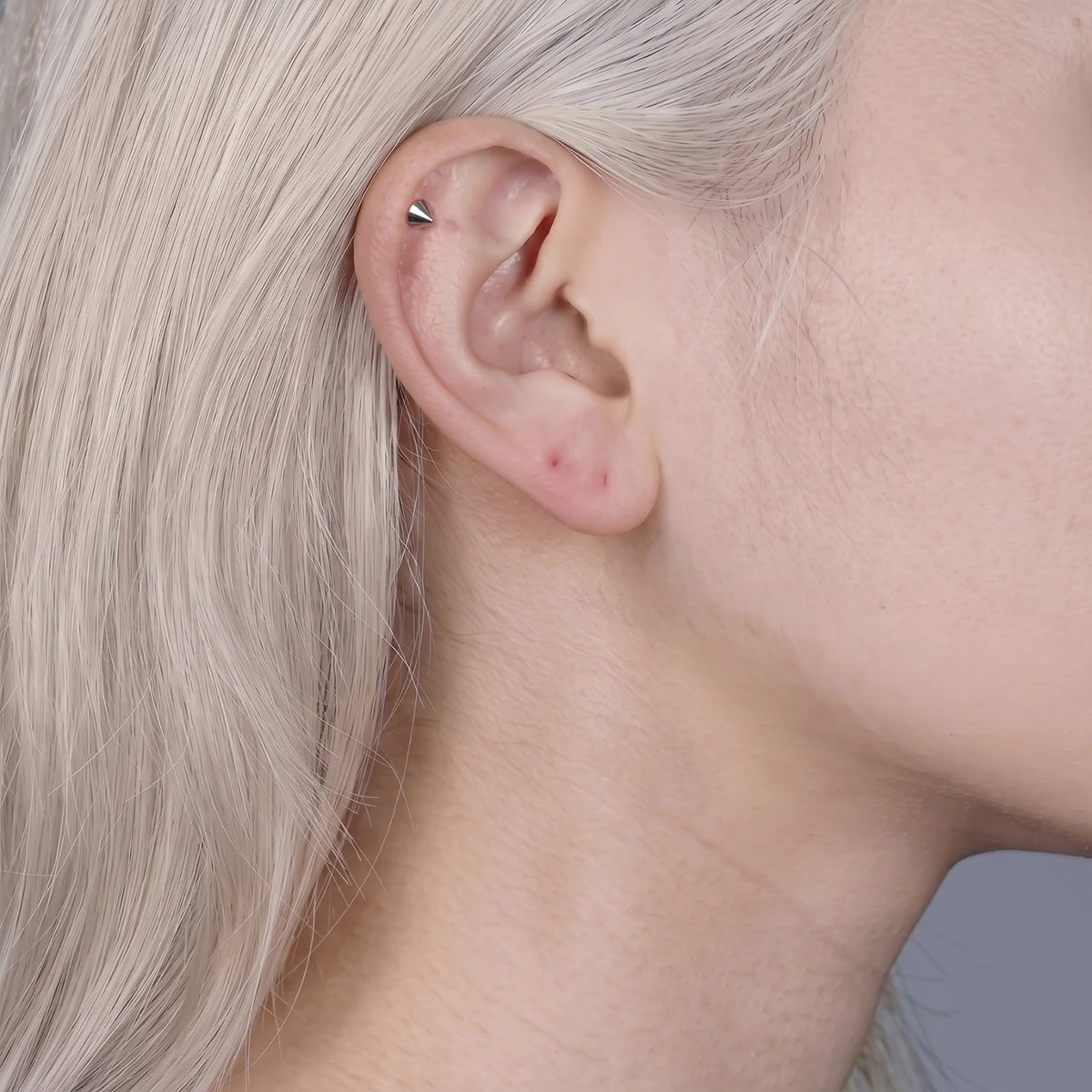 Vertex Titanium Spike Flatback Stud