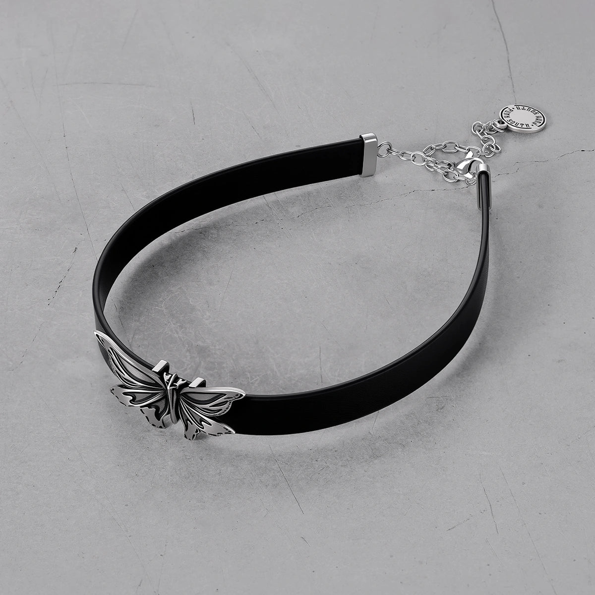 ETERNAL MOTH CHOKER