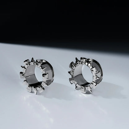 SPIKE RIM EAR TUNNELS