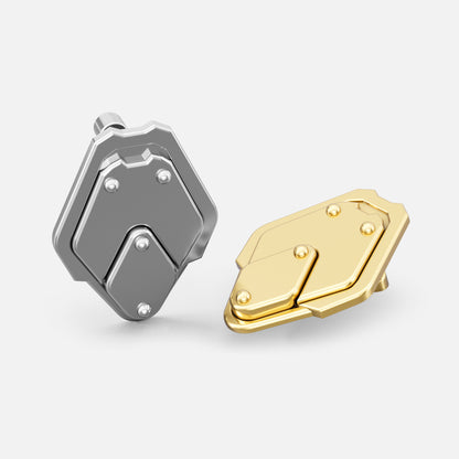 SHIELD PLATE STUD EARRINGS