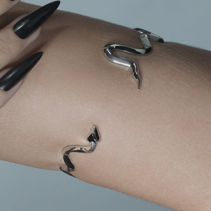 SERPENT LINE ARM CUFFS
