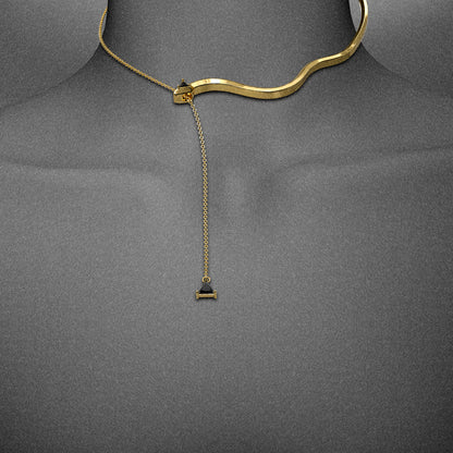 SERPENT TRACE LARIAT