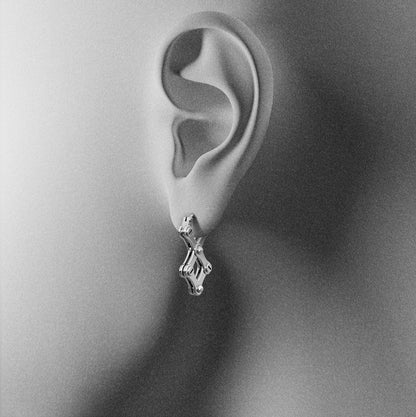 CHAINLINK X EARRINGS