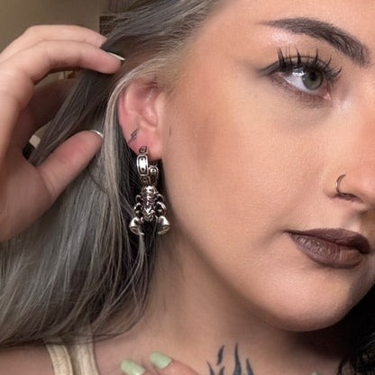 VENOM SCORPION EARRINGS