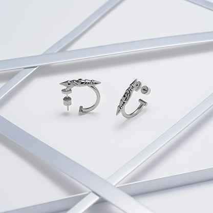 LAMINAR AXIS SPIKE EARRINGS