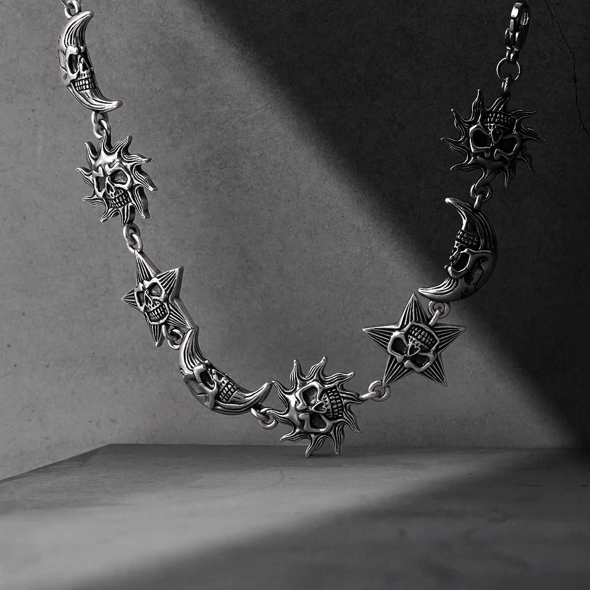 SKULL CELESTIA BRACELET