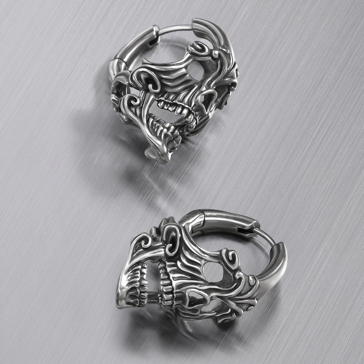 MASKED SKULL EARRINGS