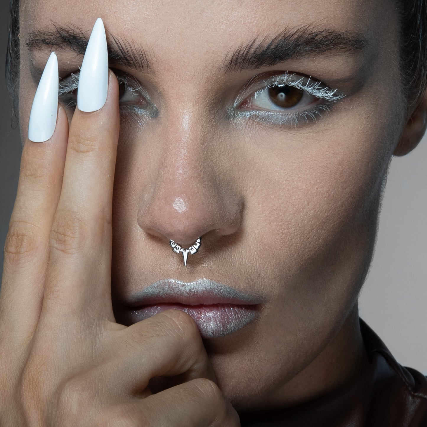 INTERLOCK SPIKE SEPTUM CLICKER