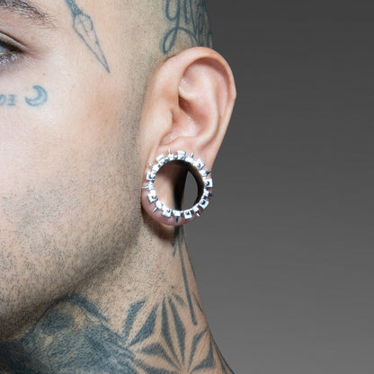 SPIKE RIM EAR TUNNELS