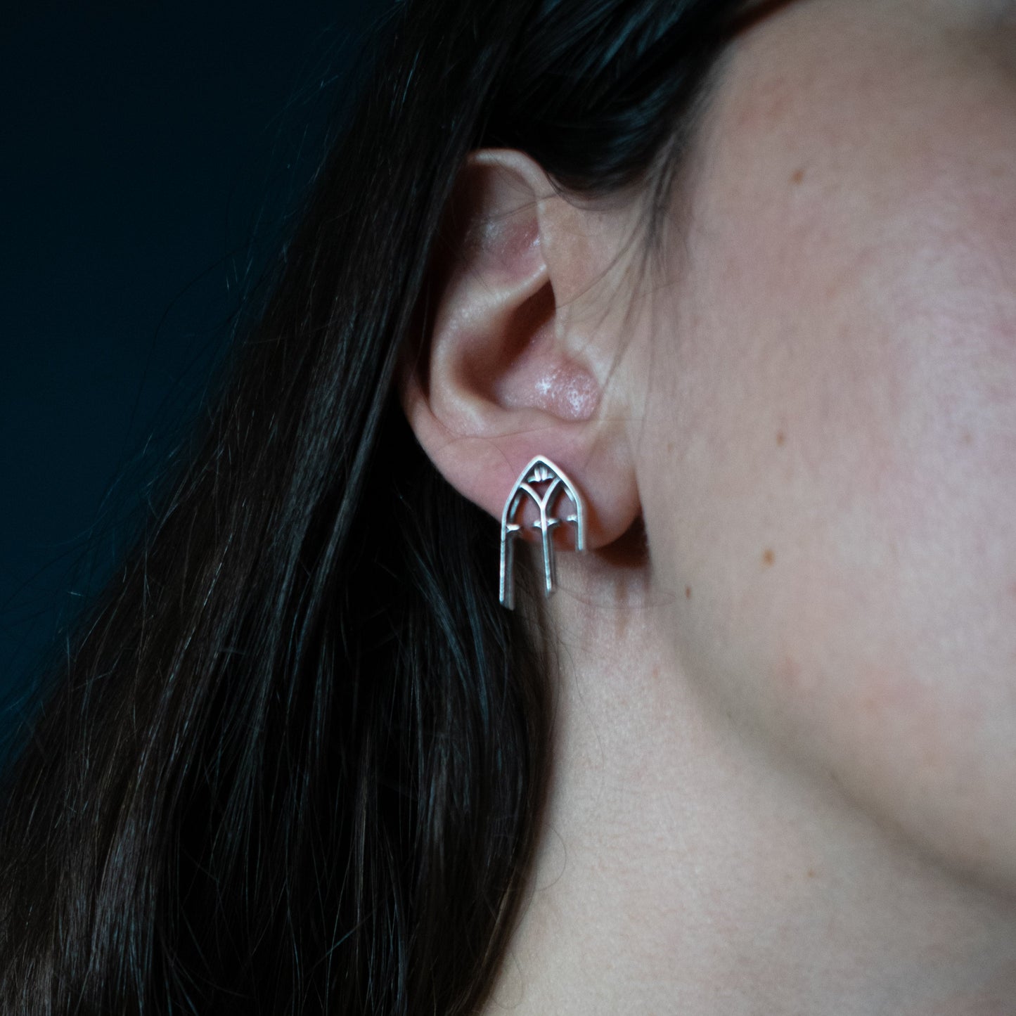 GOTHIC ARCH ELEGANCE STUD EARRINGS