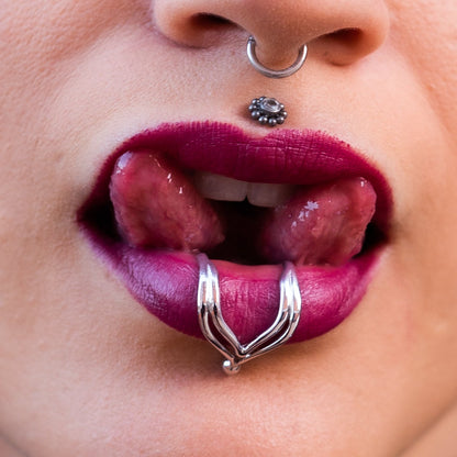 ETHEREAL FLOW LIP CUFF