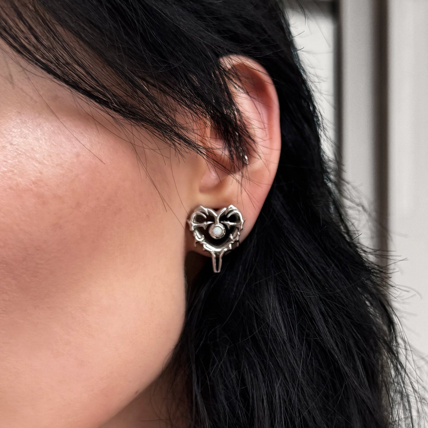 THORNED HEART TUNNELS