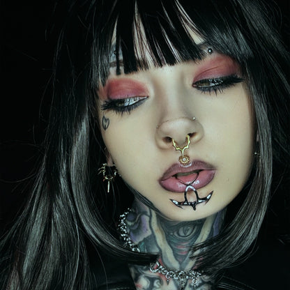 SIGIL SPINE LIP CUFF