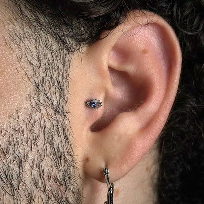 ROYAL GAZE FLAT BACK STUD