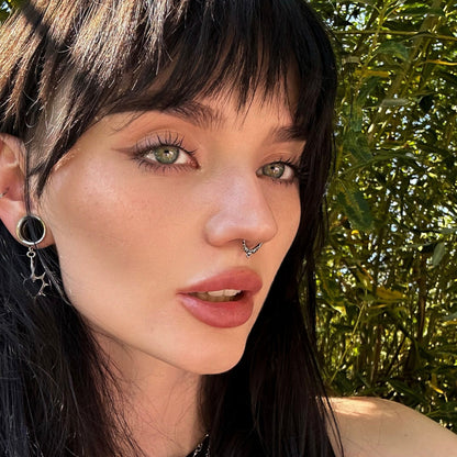 BAT WING SEPTUM CLICKER