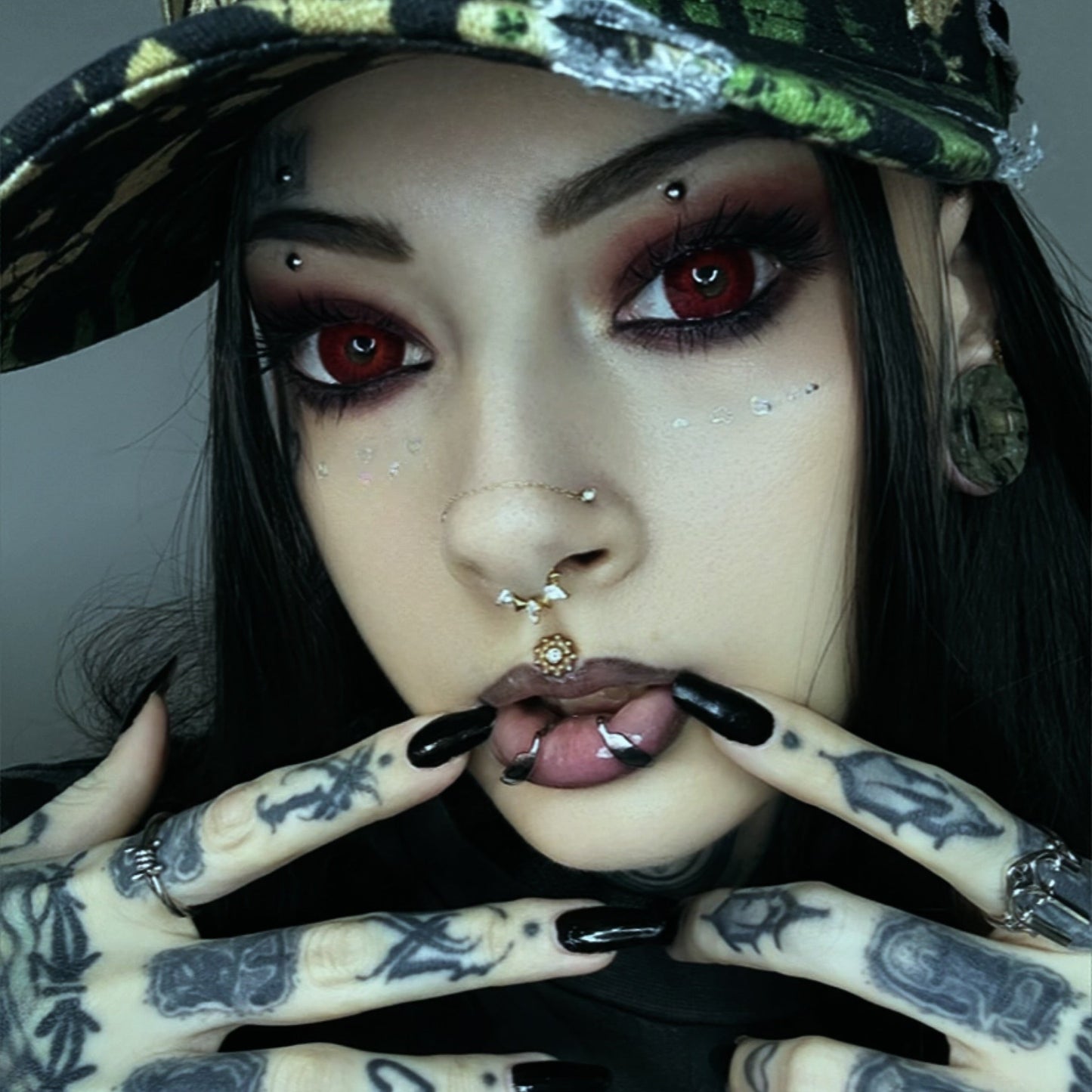 MINIMAL PRISM CLICKER