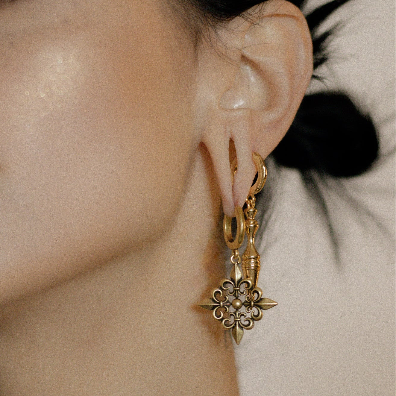 FLEUR-DE-LIS ELEGANCE EARRINGS