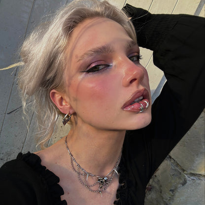 BUTTERFLY LIP CUFF