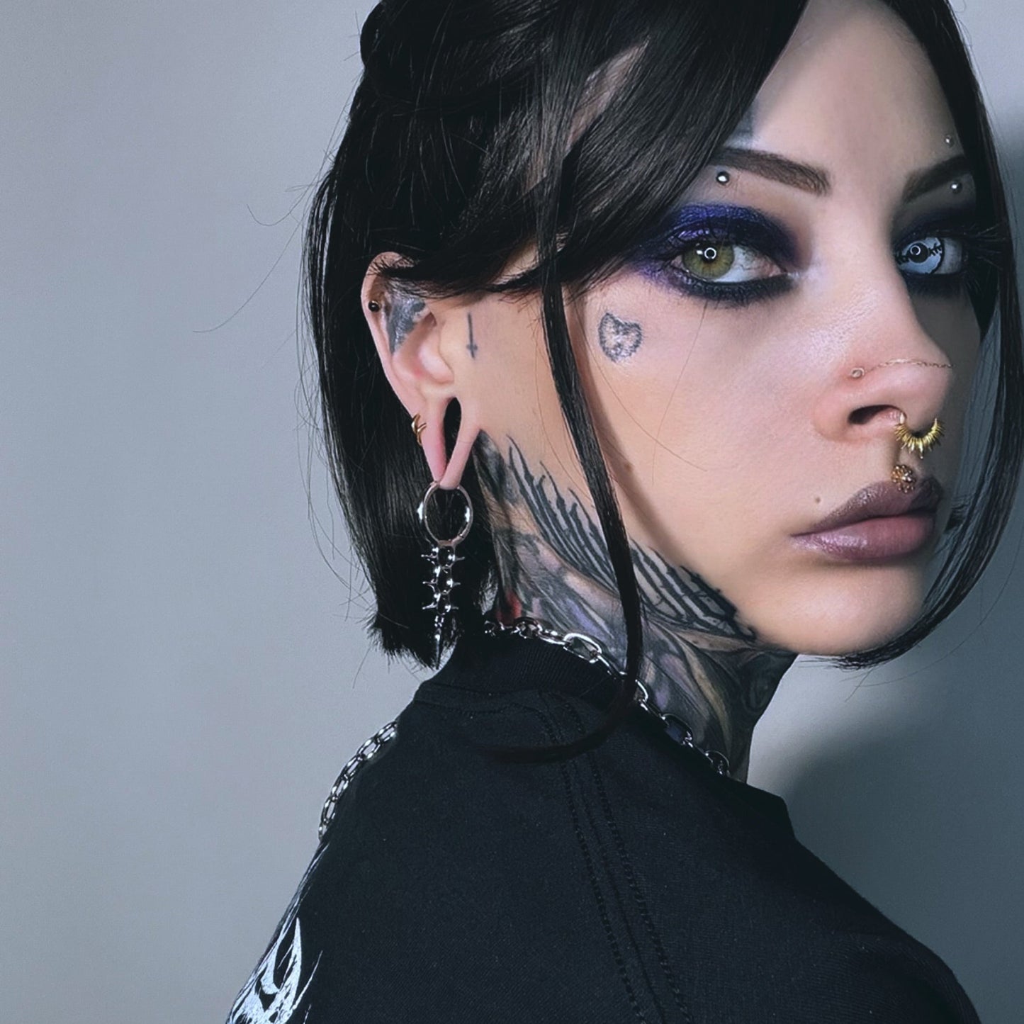 BIOMECH SPINE EARRINGS